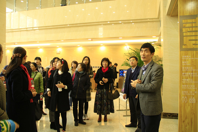 陕西省图书馆学会会员日活动在我校举行